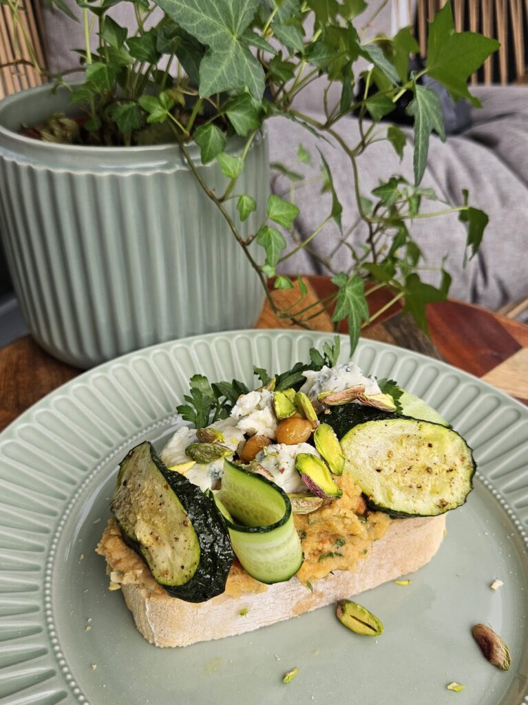 e60eecc2-b272-4e58-99f3-7c5c5c544fc2